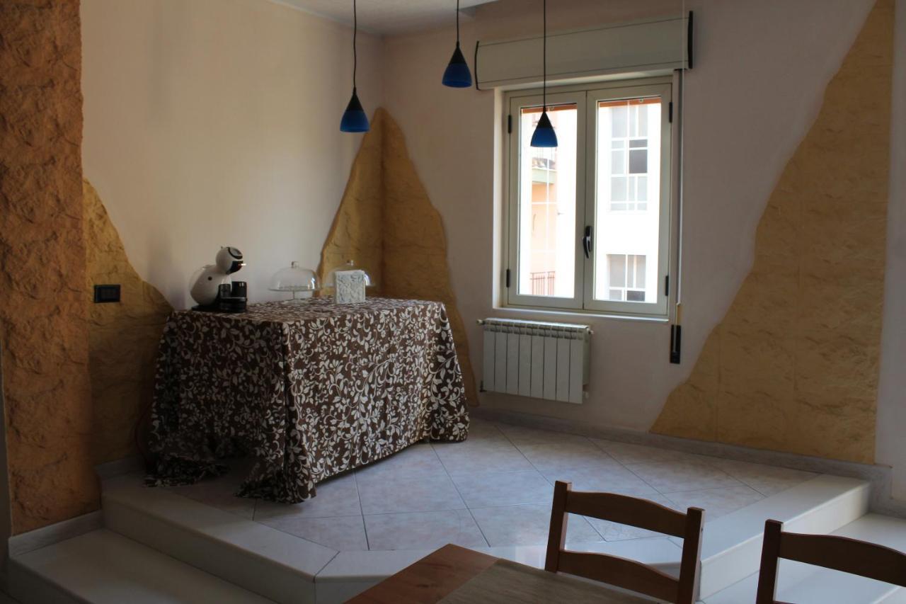 Bethel B&B Gela Bagian luar foto